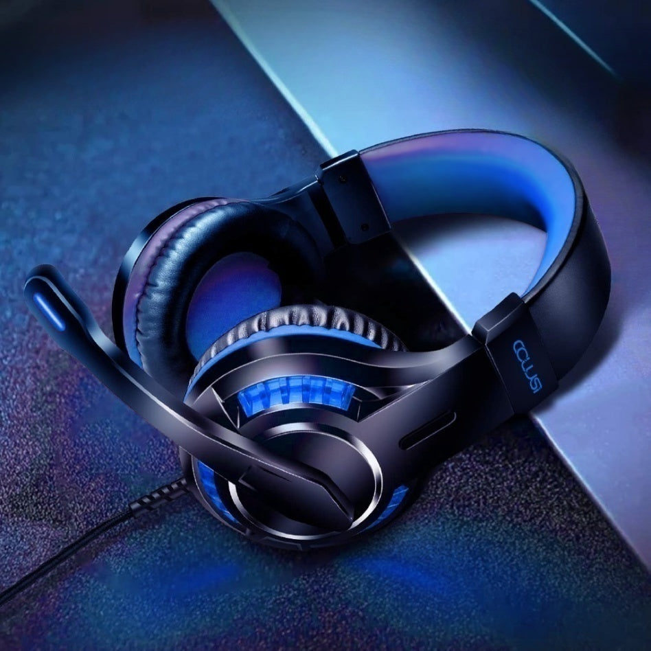 CLS700 Blue Wired Gaming Headset | 40mm Drivers, 95% Noise-Canceling Mic, 3.5mm Universal